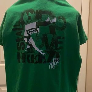 Men’s Graphic tshirt size medium.